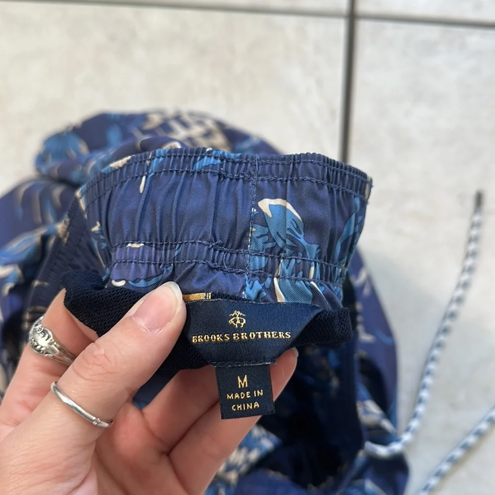Brooks‎ Brothers Blue Pineapple Swim Trunks